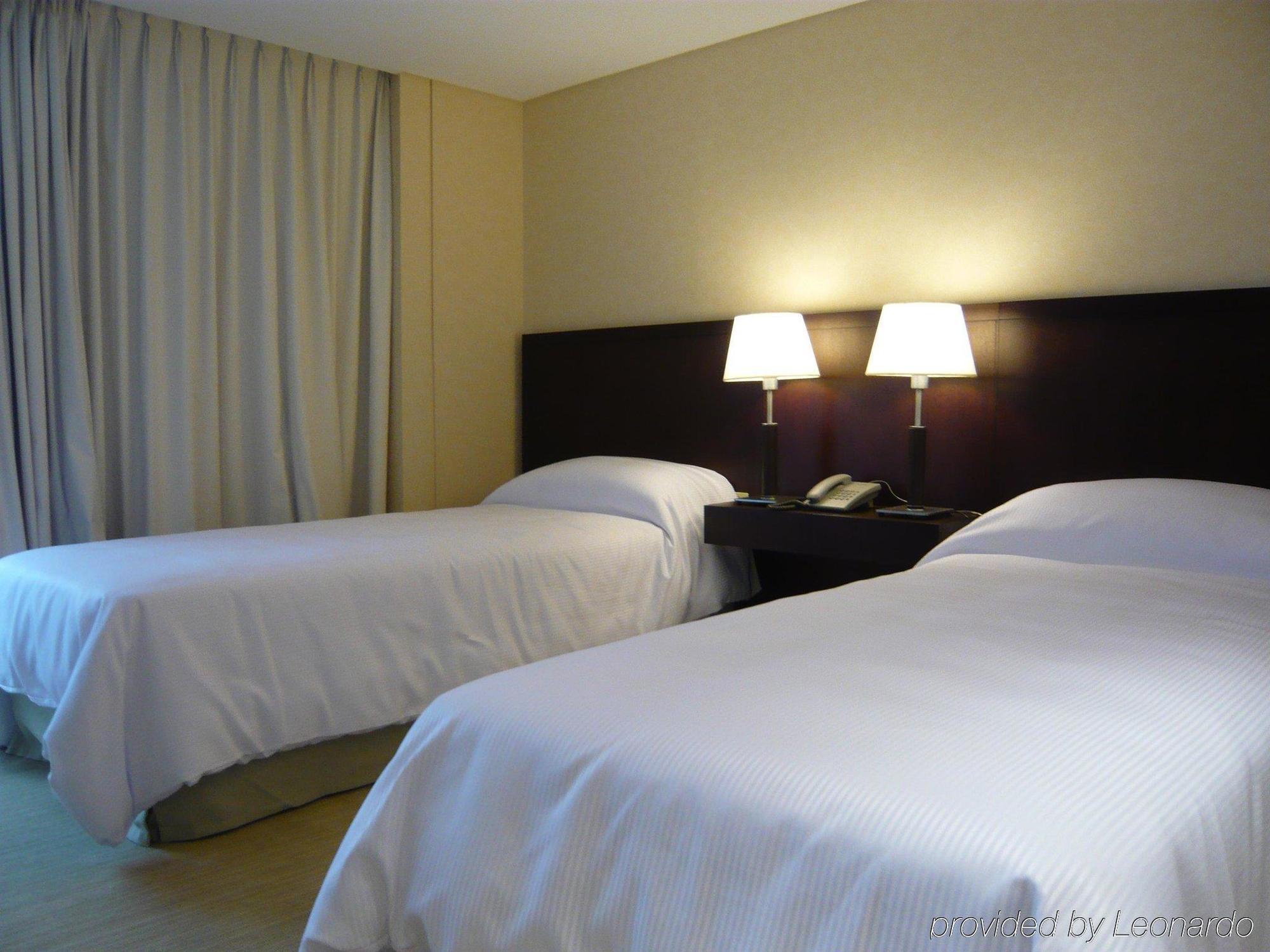 Hotel Bagu Urbano Posadas Habitación foto