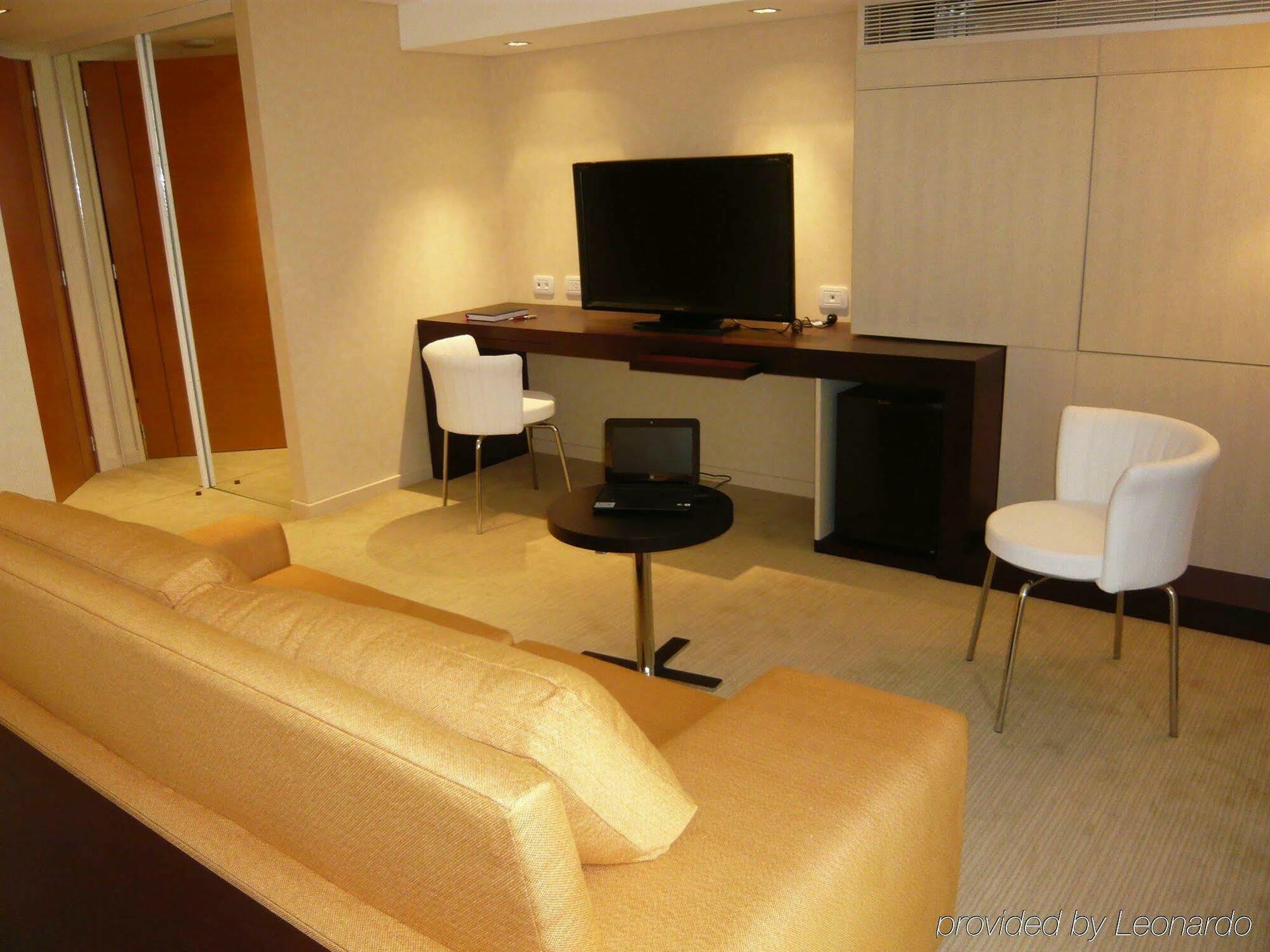 Hotel Bagu Urbano Posadas Habitación foto
